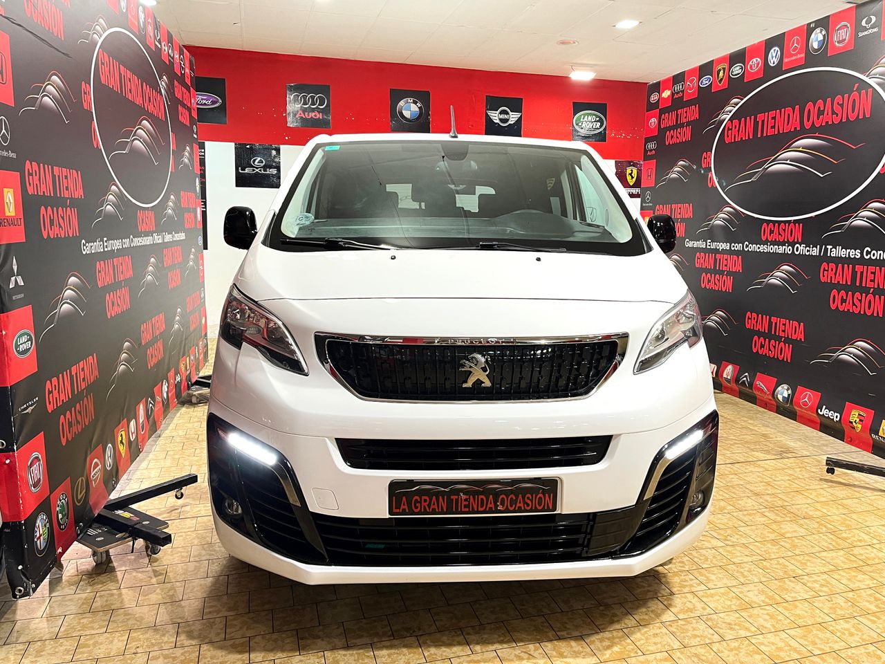 peugeot traveller 2019 / foto grande (2)
