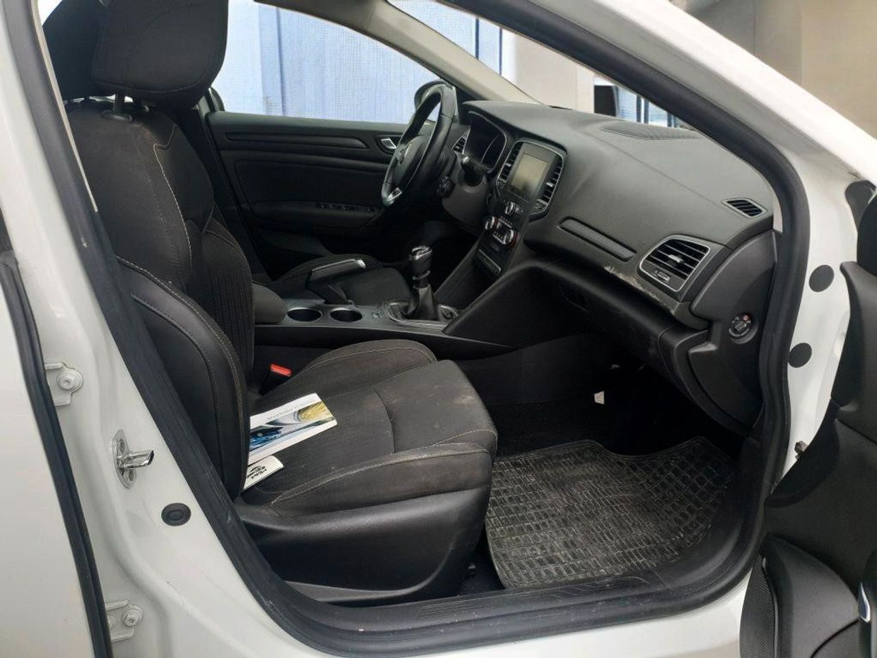 renault megane 2019 / foto grande (3)