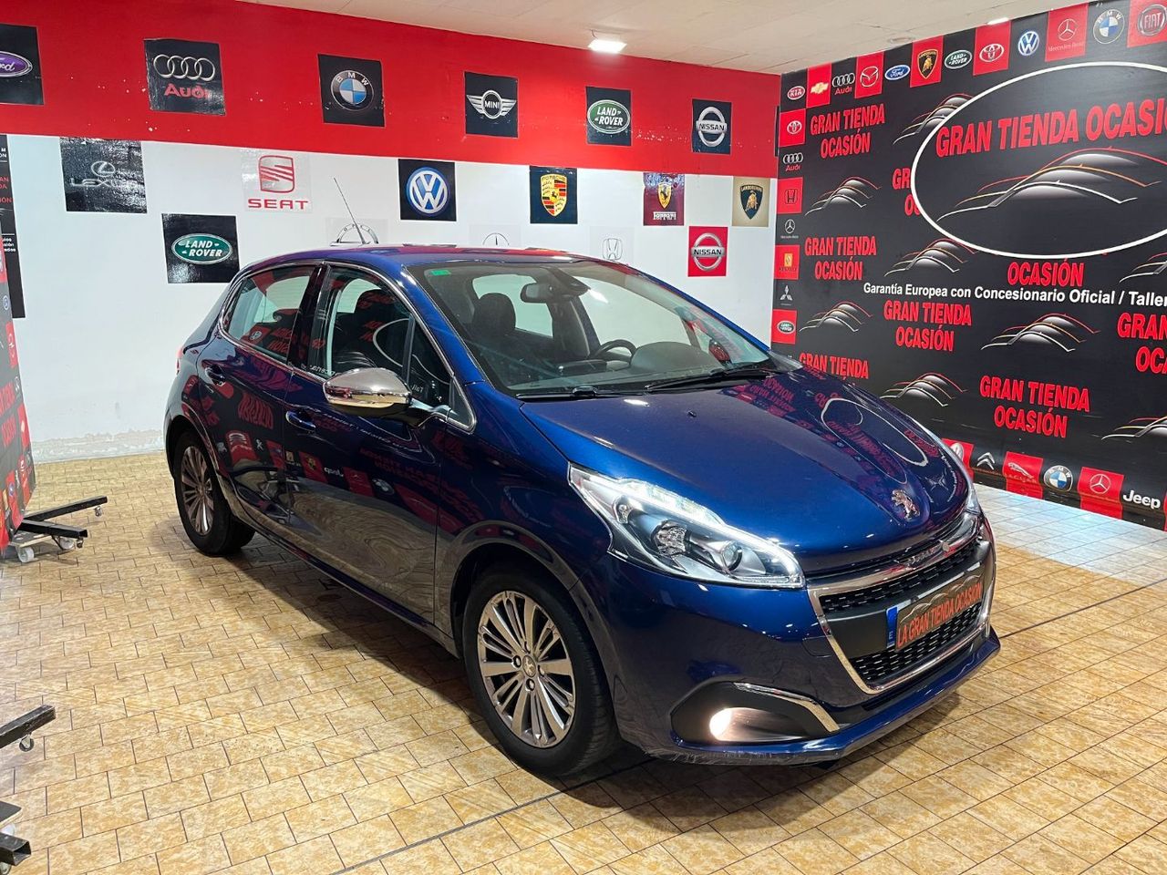 peugeot 208 2017 / foto grande (3)