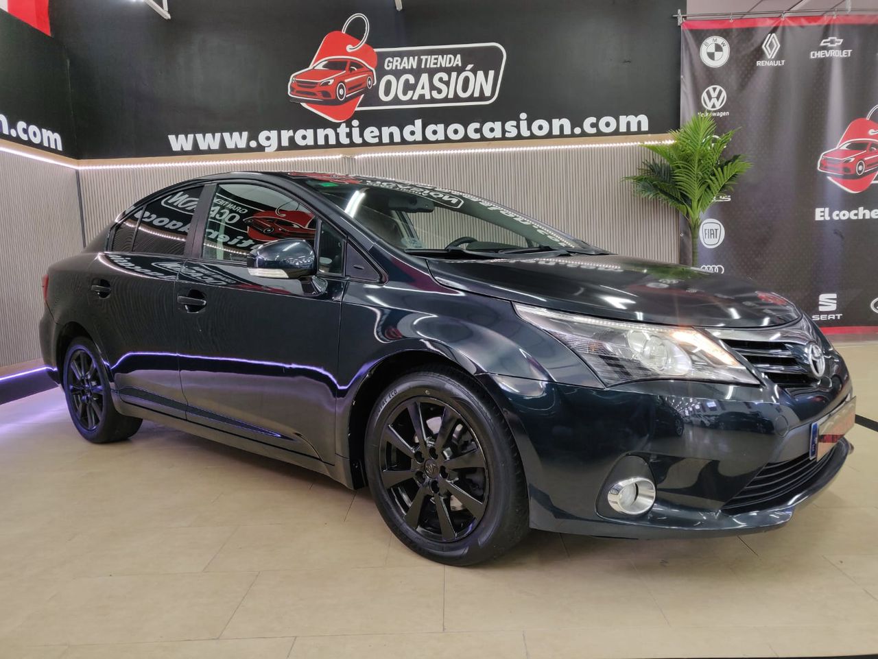 toyota avensis 2013 / foto grande (3)