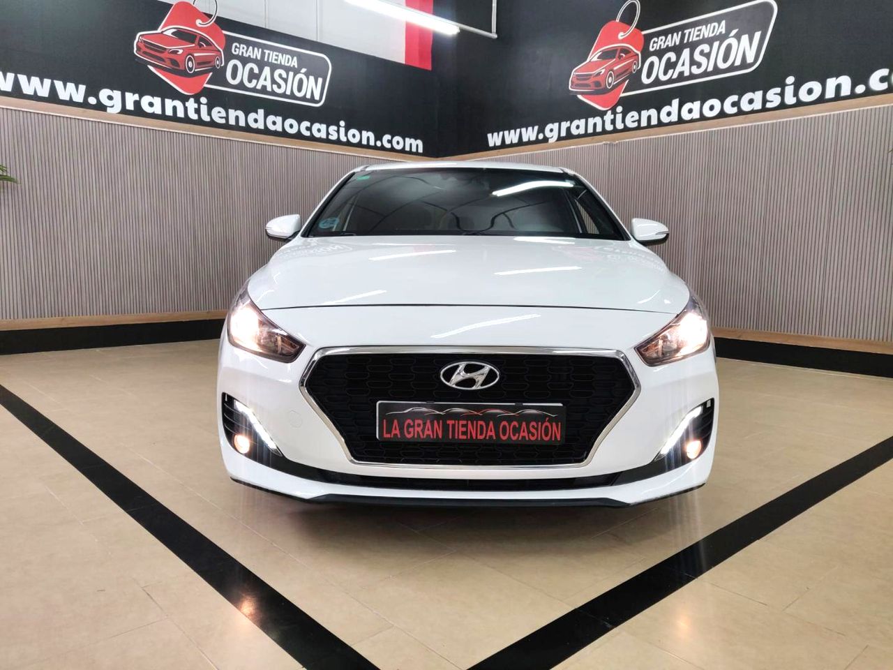 hyundai i30 2019 / foto grande (2)