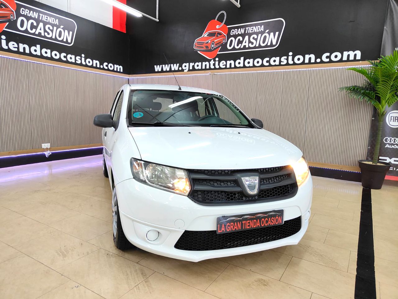 dacia sandero 2014 / foto grande (3)