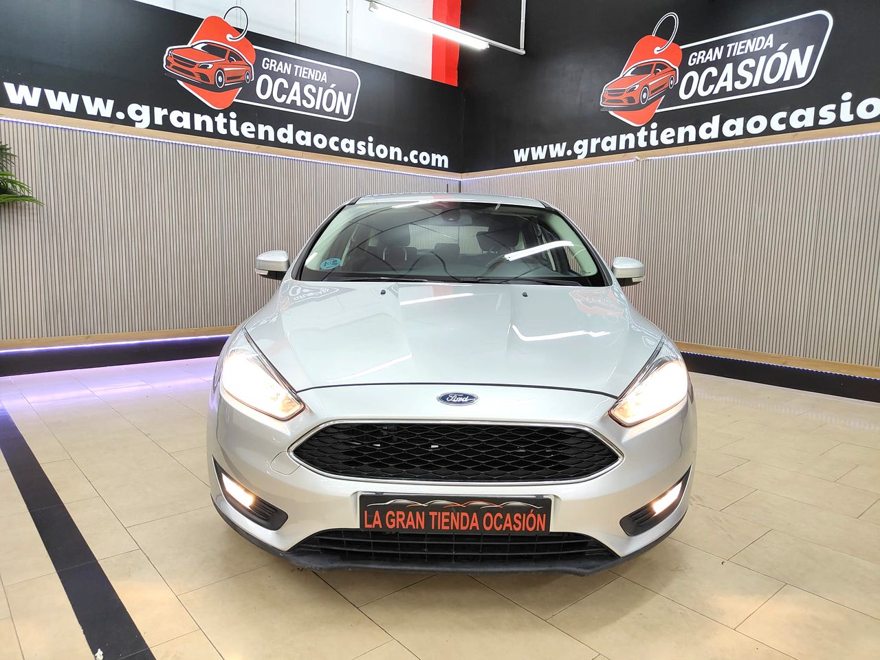 ford focus 2017 / foto grande (2)