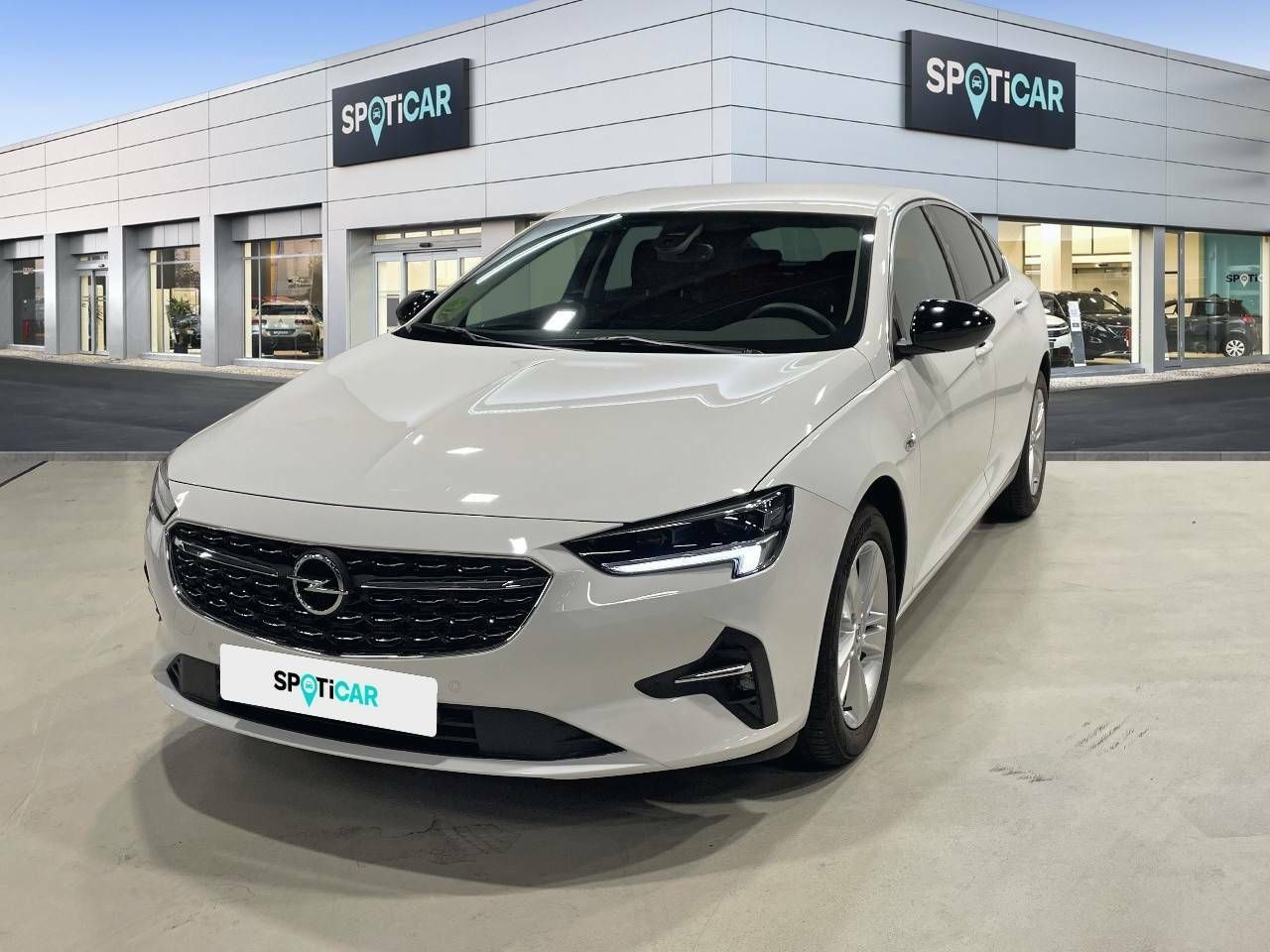 Opel Insignia  ocasión segunda mano 2021 Diésel por 28.900€ en Madrid