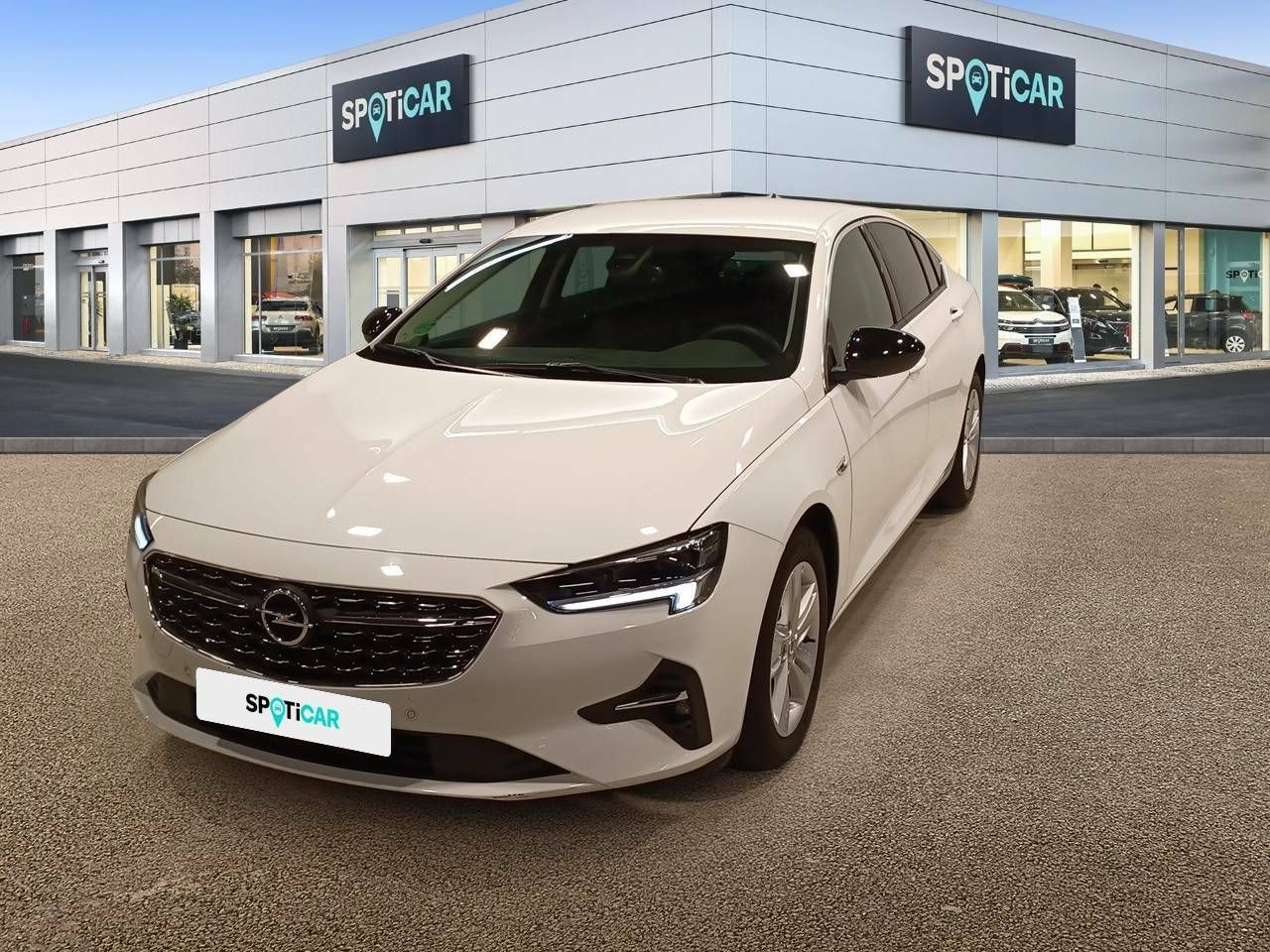 Opel Insignia  ocasión segunda mano 2021 Diésel por 26.690€ en Madrid