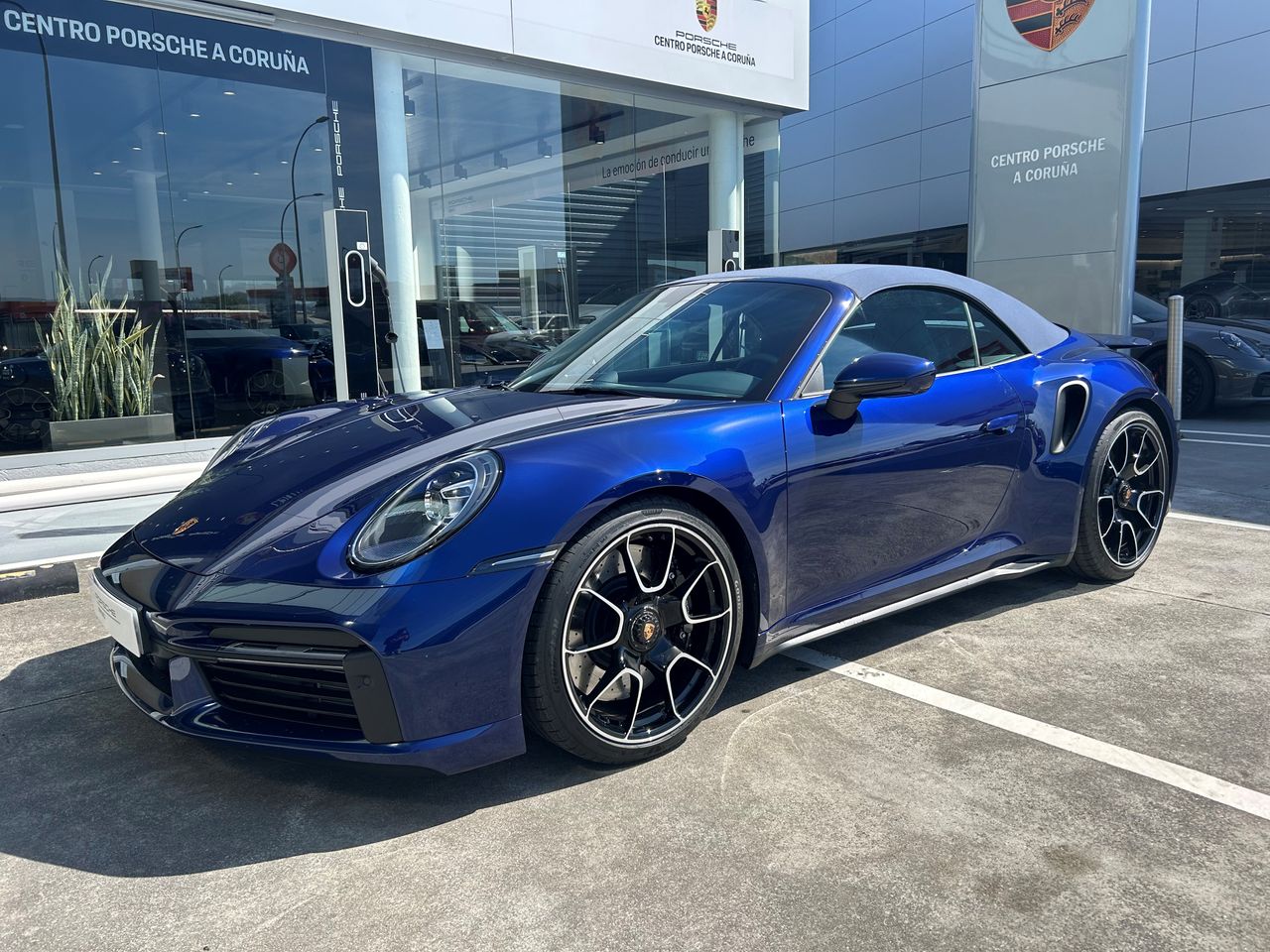 Foto porsche 911 carrera 2023 /