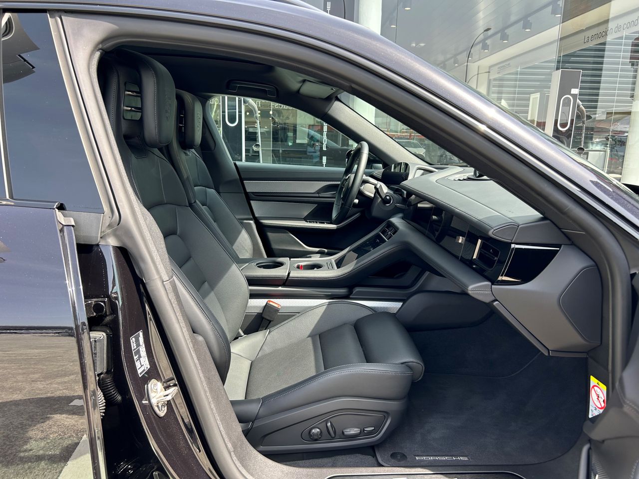 Porsche Taycan 4 CROSS TURISMO - foto 18