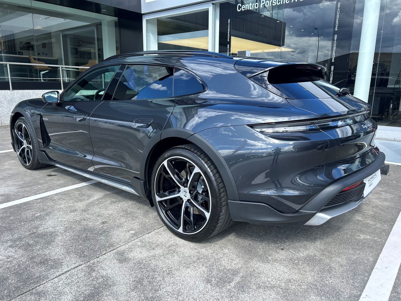 porsche taycan 2024 / foto grande (3)