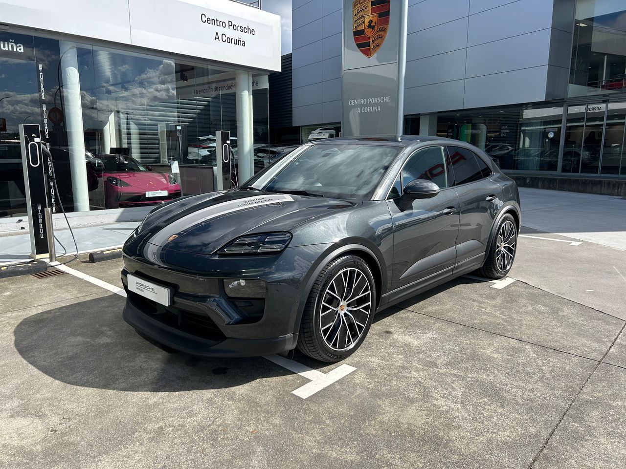 Foto porsche macan 2024 /