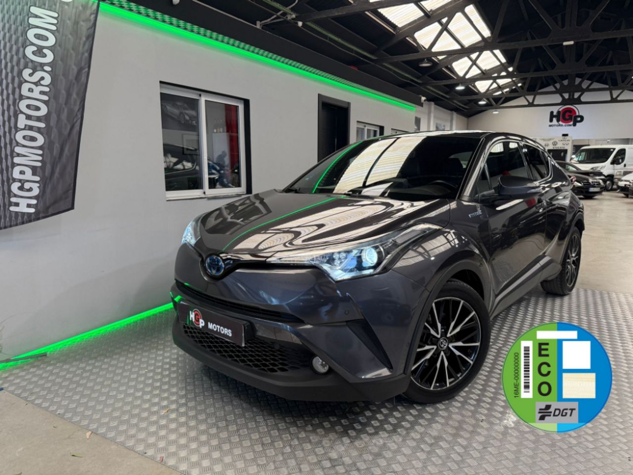 toyota c-hr 2017 /