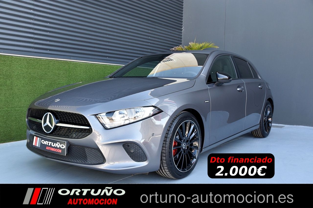 Mercedes Clase A 180 d Solution, Camara, Piel, Automatico