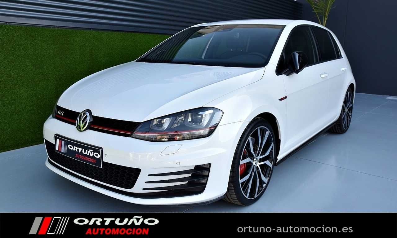 Volkswagen Golf 2.0 TSI 230cv DSG GTI Performance BMT 