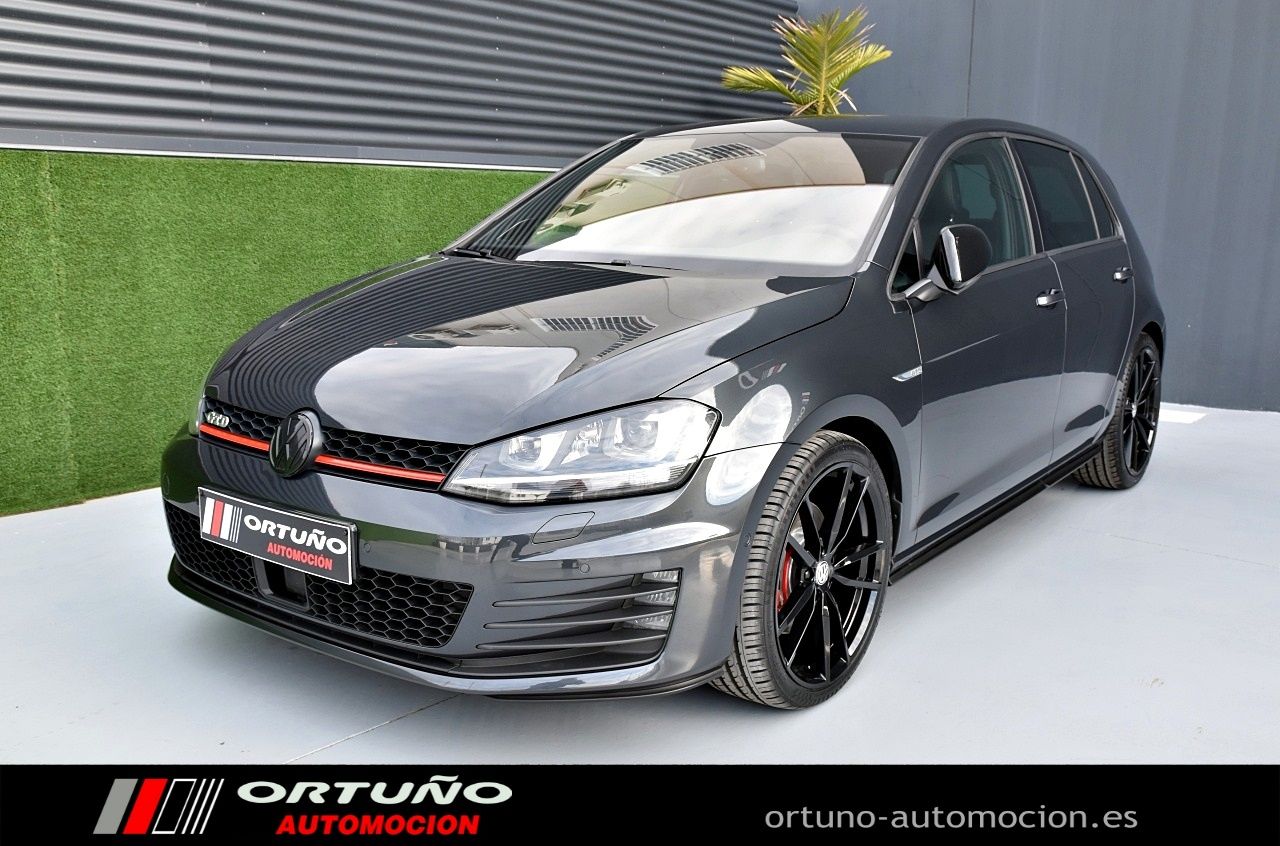 Volkswagen Golf GTD 2.0 TDI 184CV DSG  BMT DYNAUDIO, AVV, Camara 