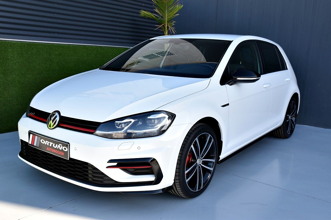 Volkswagen Golf Sport RLine 2.0 TDI 110kW 150CV 