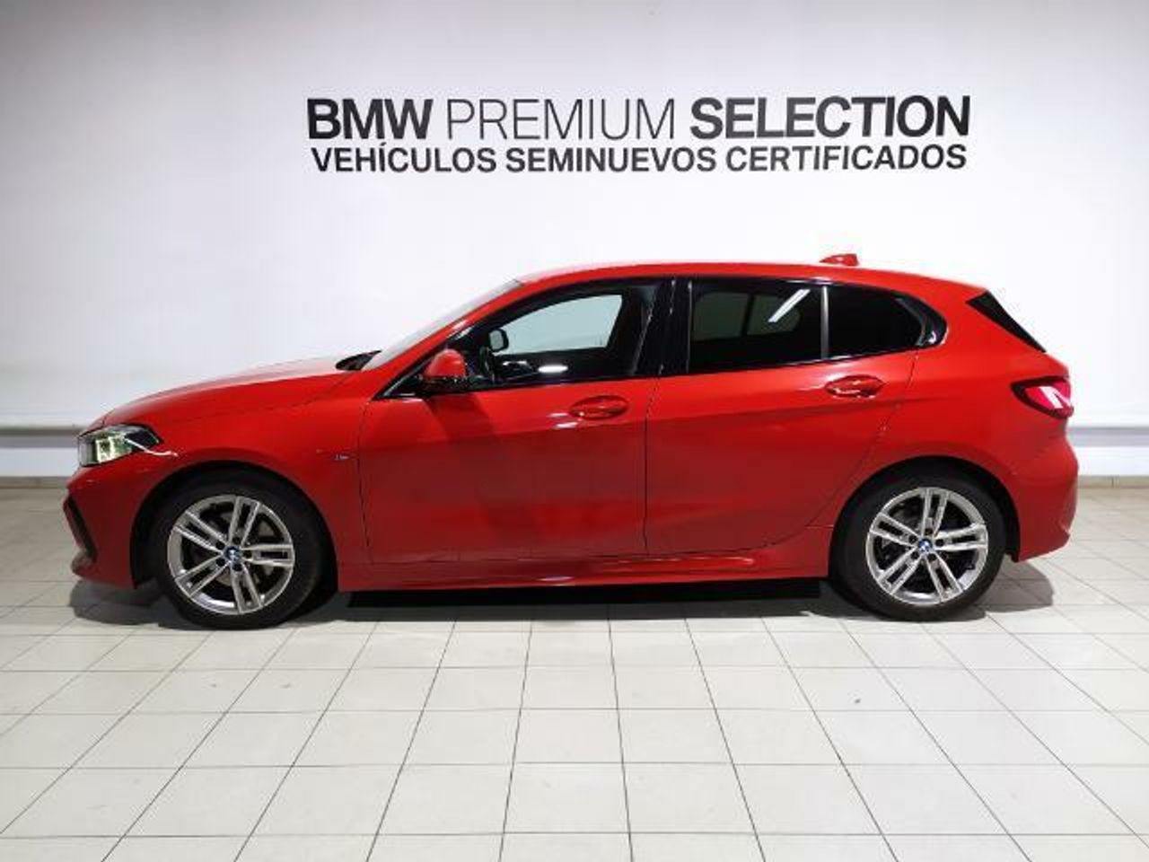 bmw serie 1 2024 / foto grande (3)