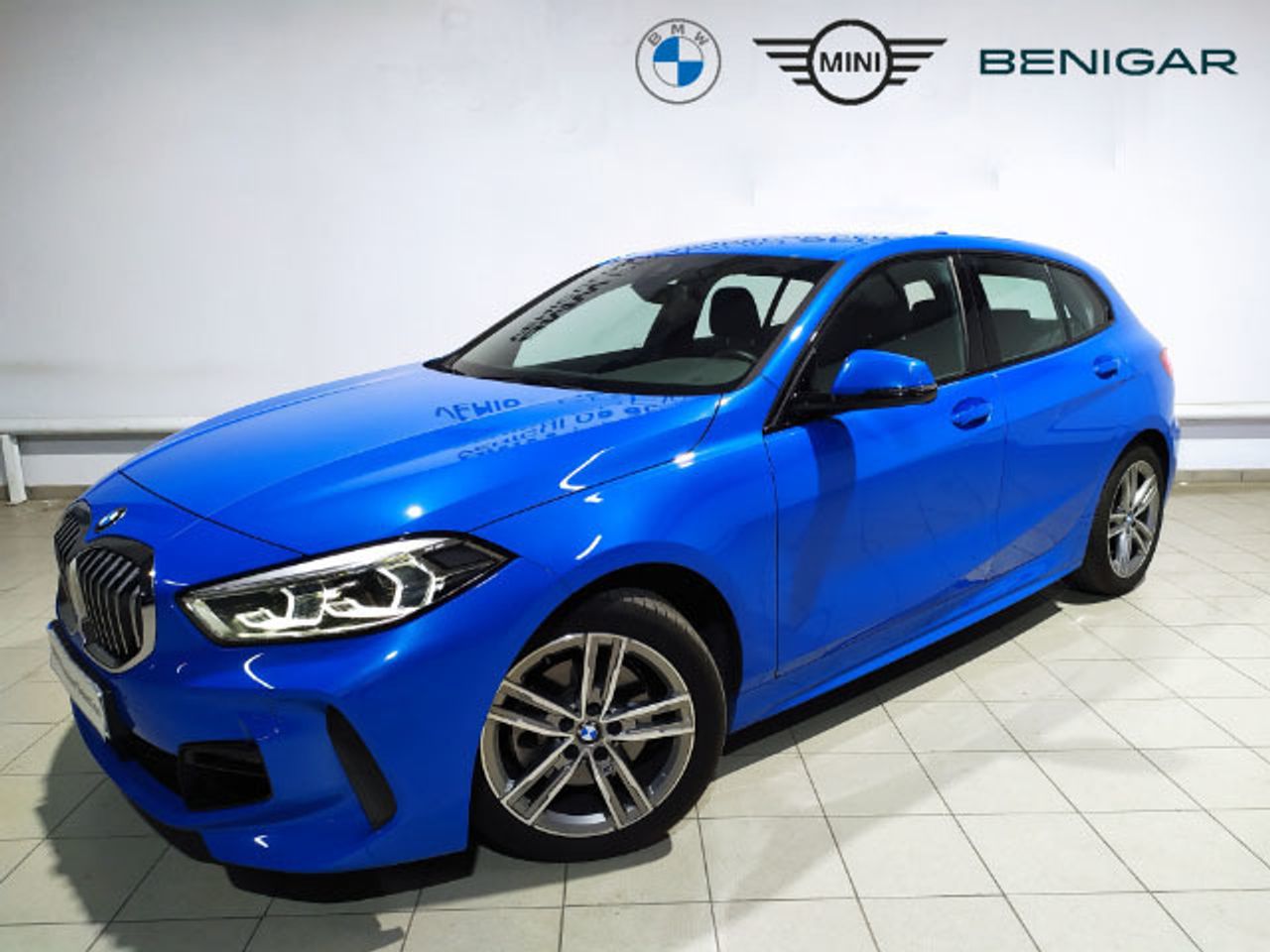 Foto bmw serie 1 2023 /