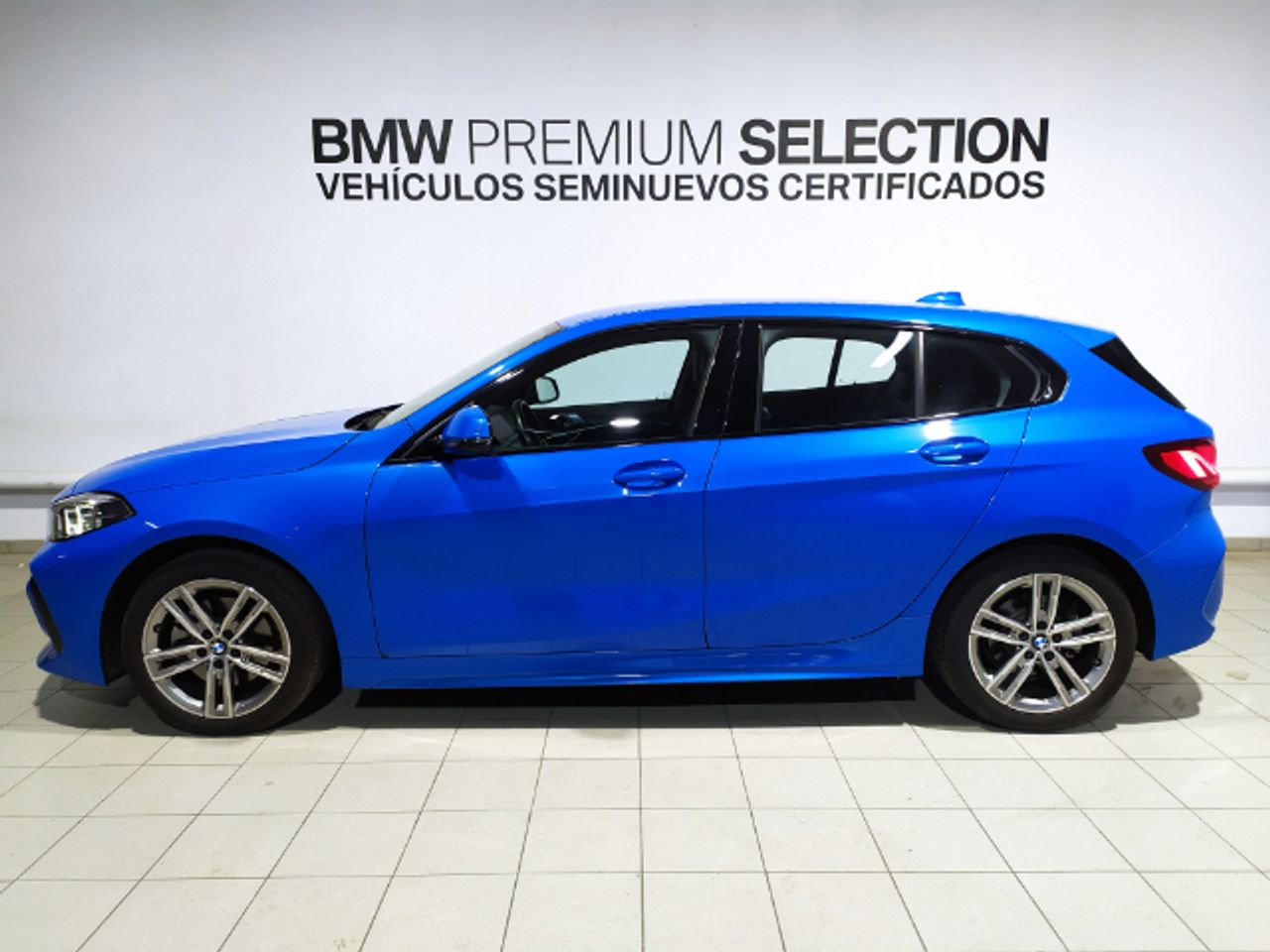 bmw serie 1 2023 / foto grande (3)