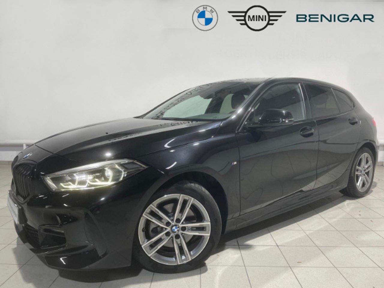 Foto bmw serie 1 2024 /