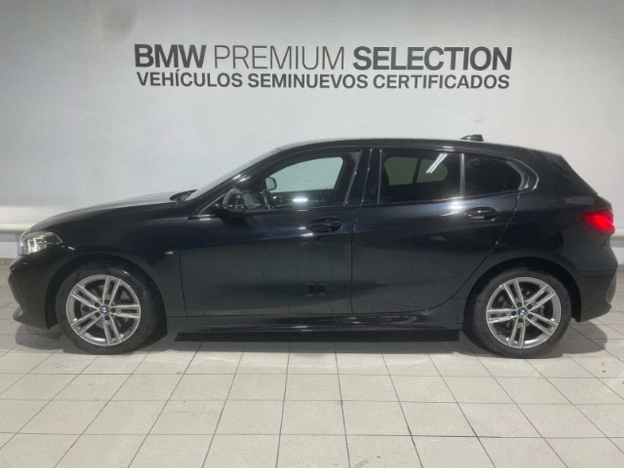 bmw serie 1 2024 / foto grande (3)