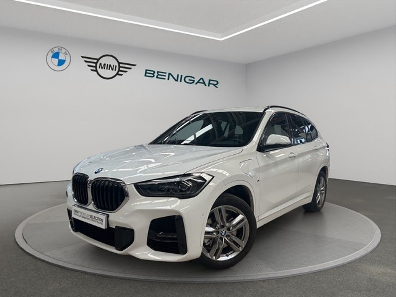 Tablas carga  de segunda mano - bmw x1 2020 /
