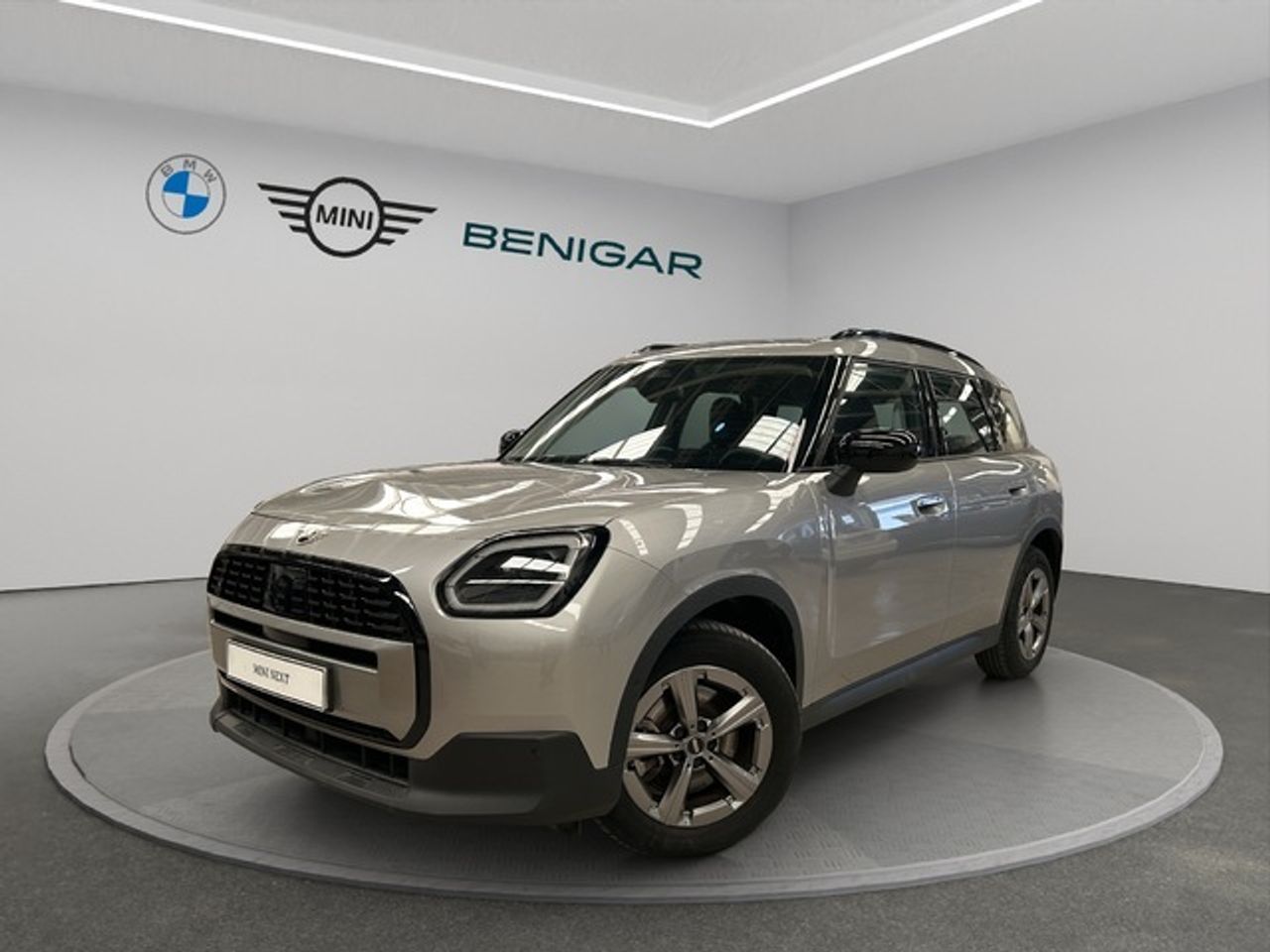 Servicio oficina fija  de segunda mano - mini countryman 2024 /