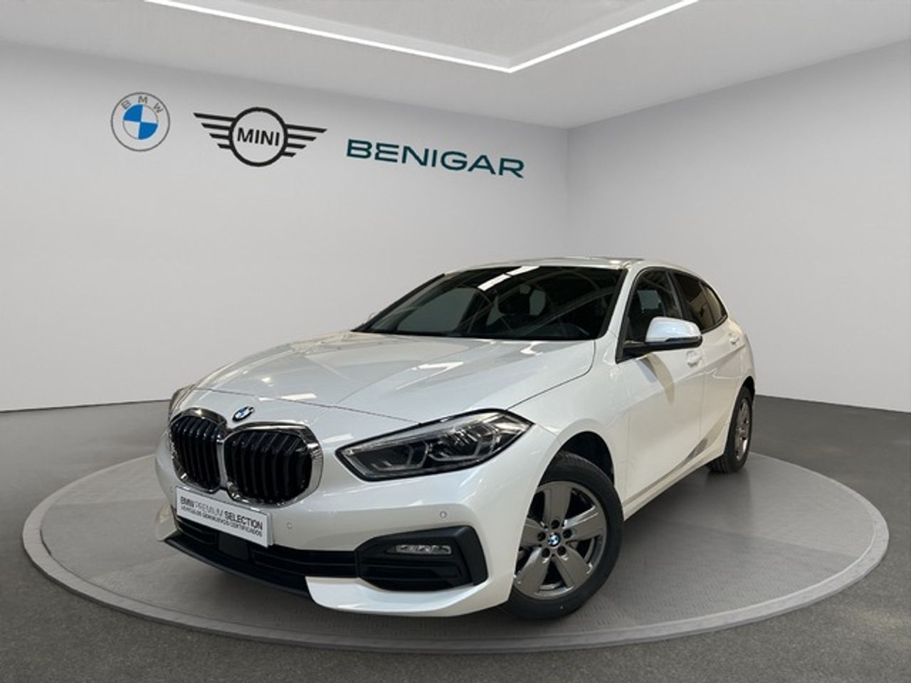 Foto bmw serie 1 2021 /