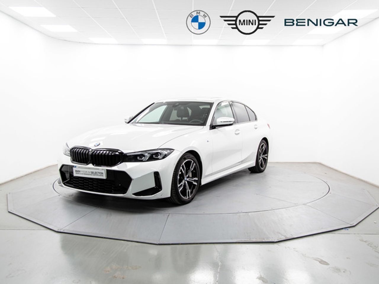 Foto bmw serie 3 2024 /