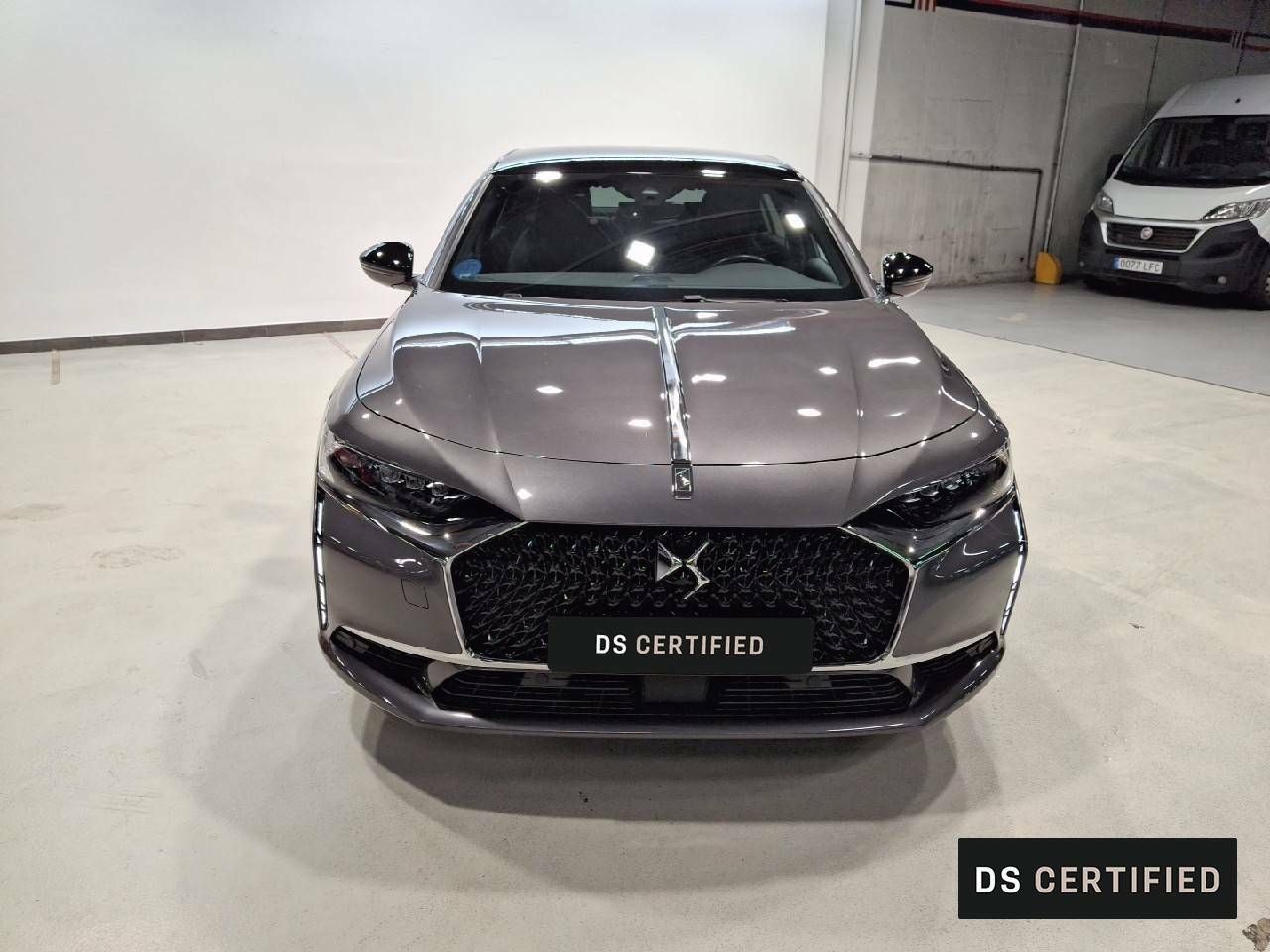 ds automobiles ds 9 2023 / foto grande (2)