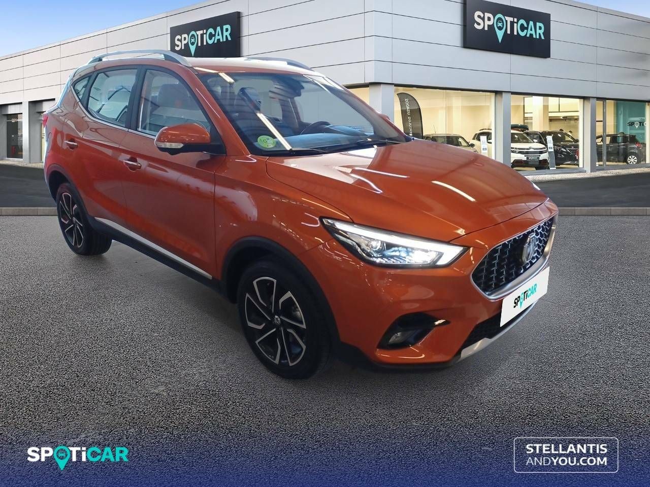 mg zs 2023 / foto grande (3)