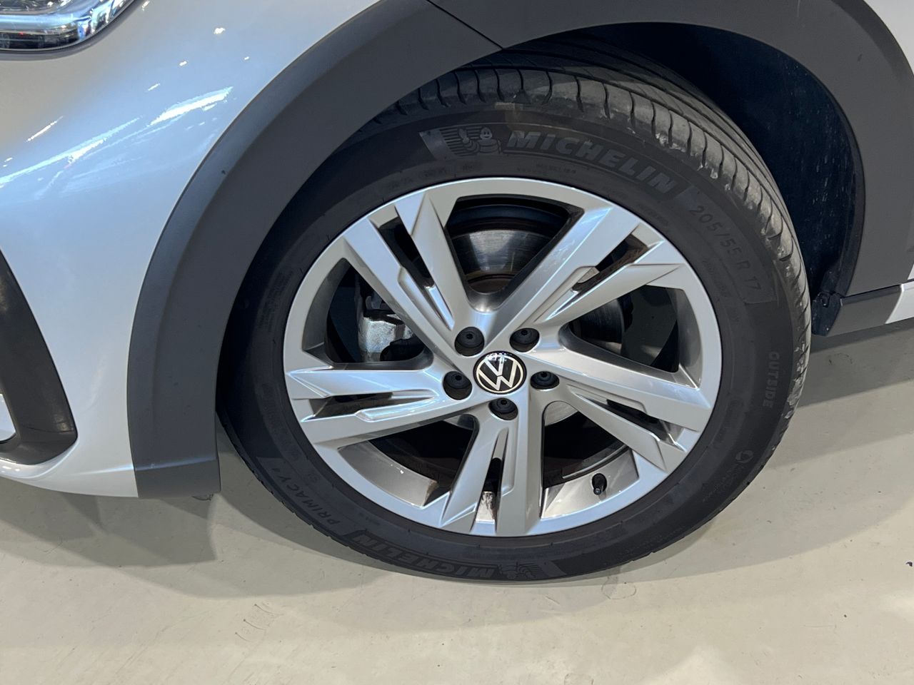 volkswagen taigo 2022 / foto grande (3)
