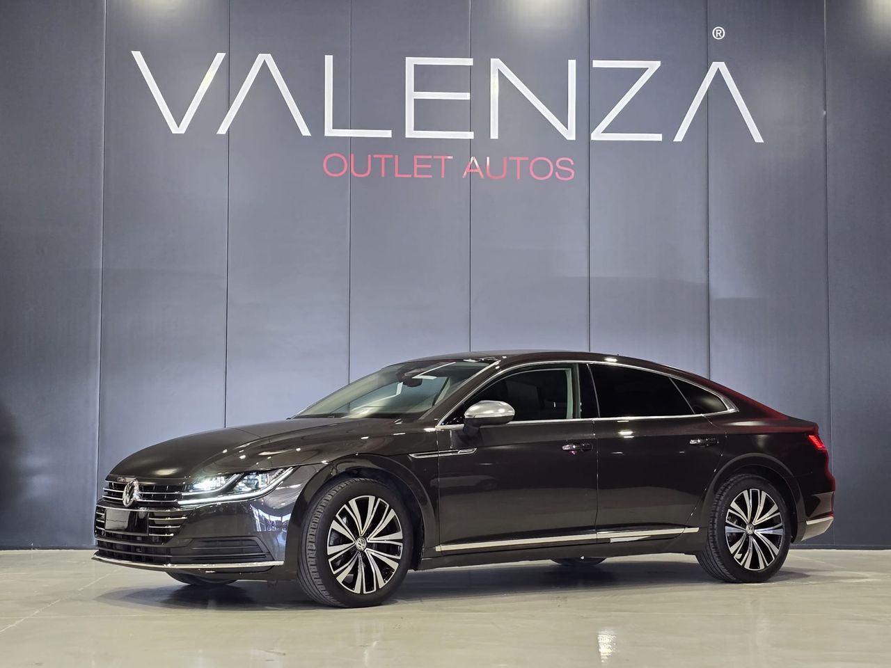 foto de volkswagen arteon 2019 de segunda mano