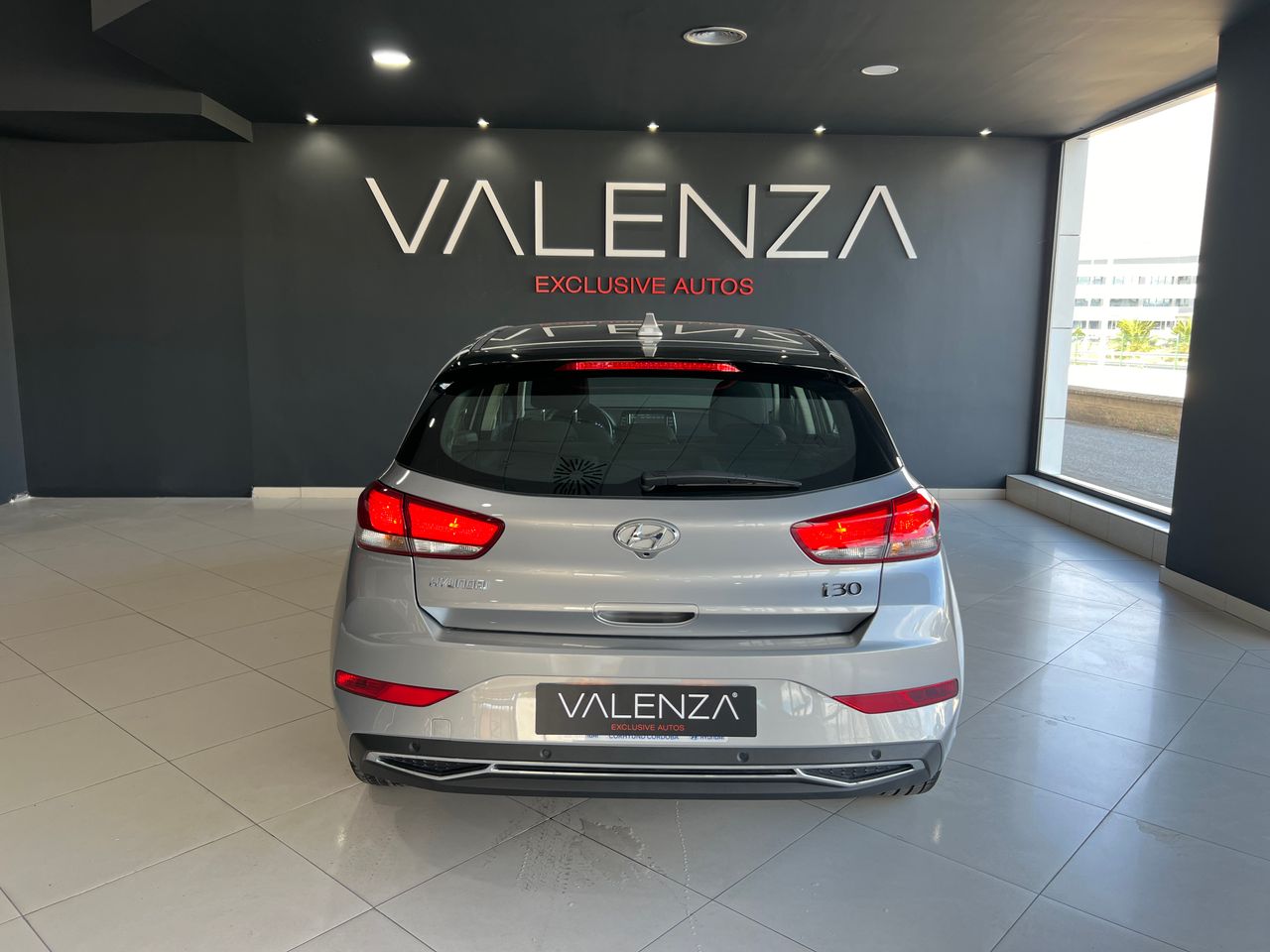 hyundai i30 2023 / foto grande (3)