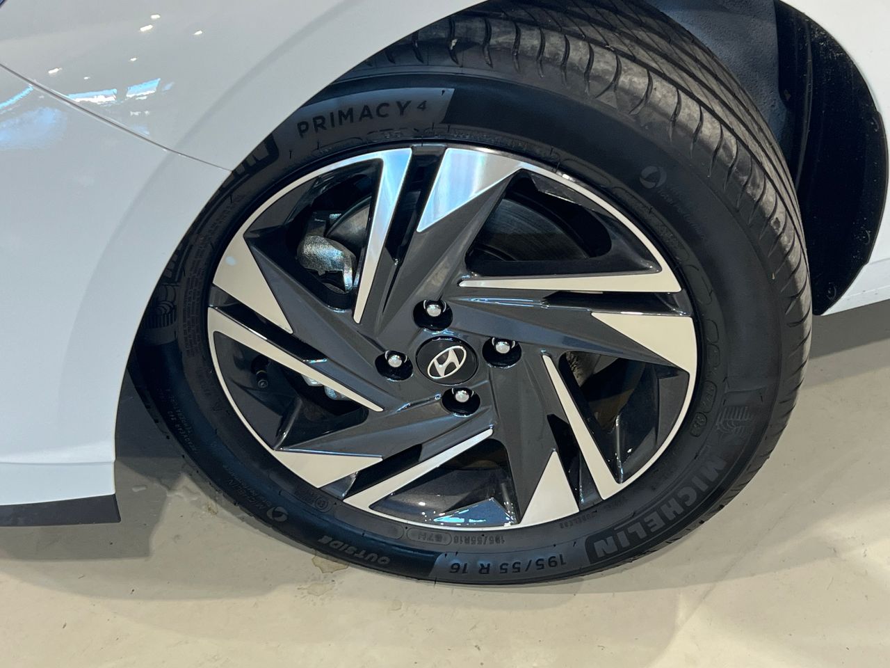 hyundai i20 2023 / foto grande (3)