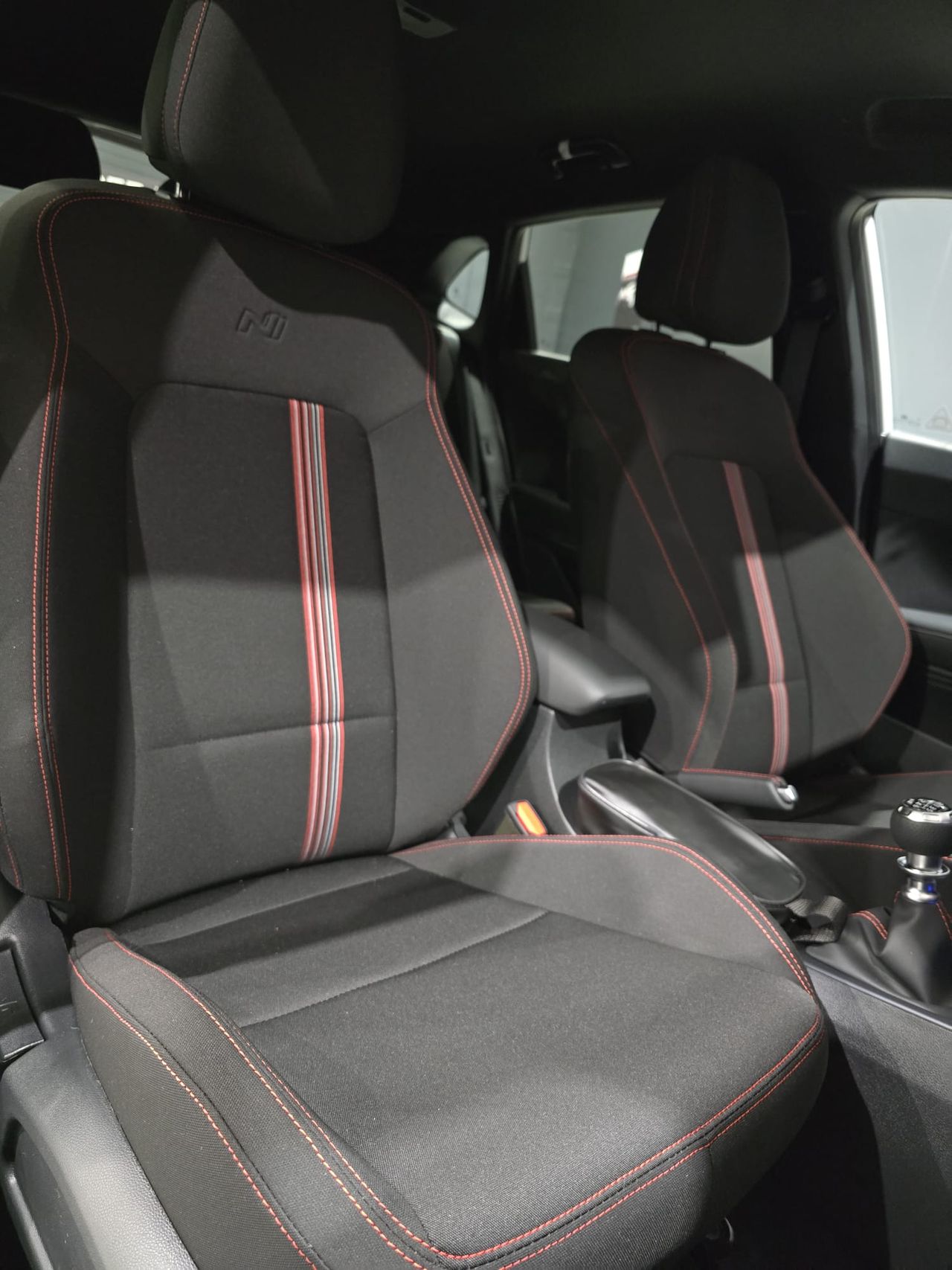 hyundai i20 2024 / foto grande (3)