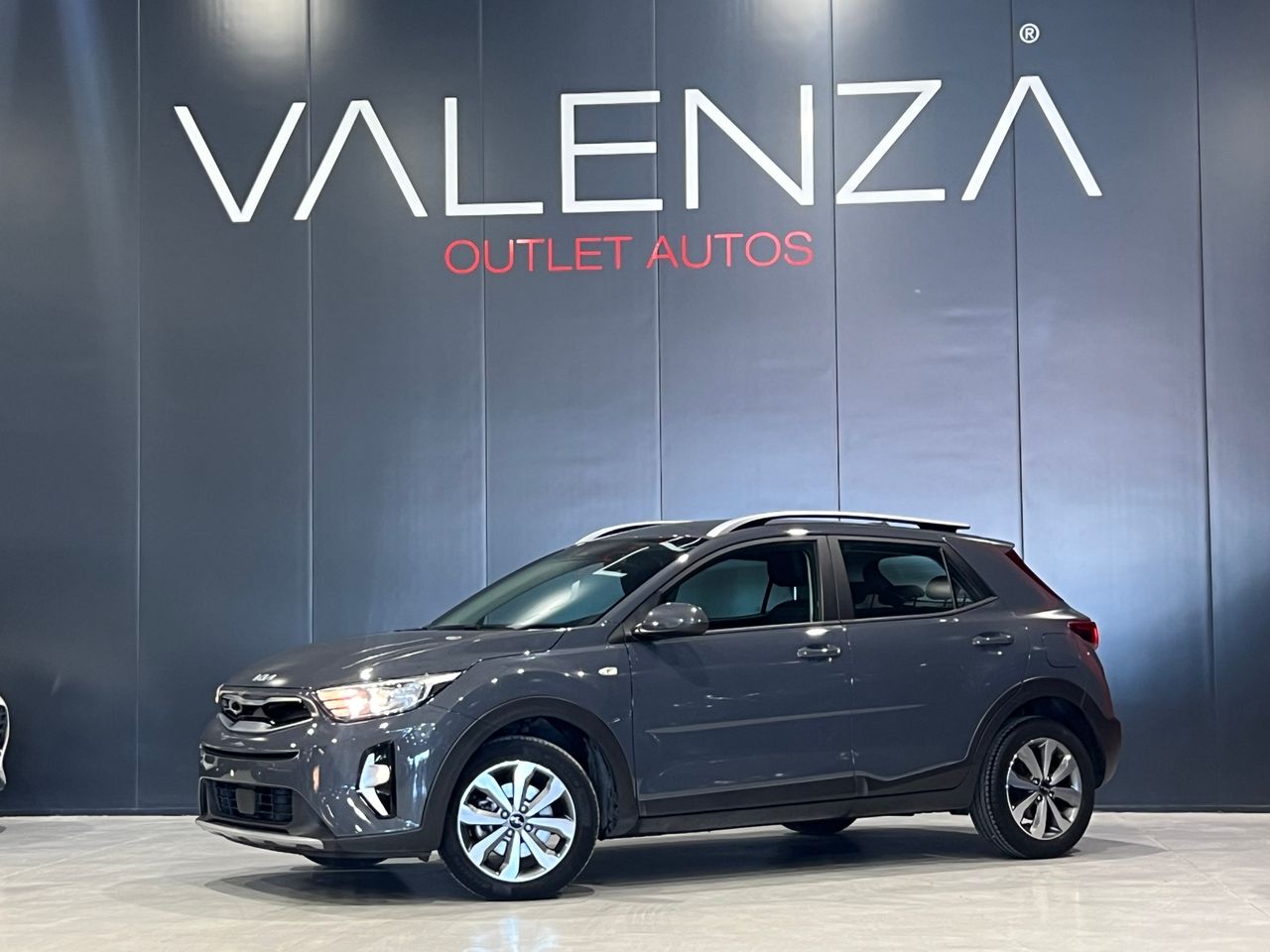 Kia stonic 54150 km  de segunda mano - kia stonic 2022 /