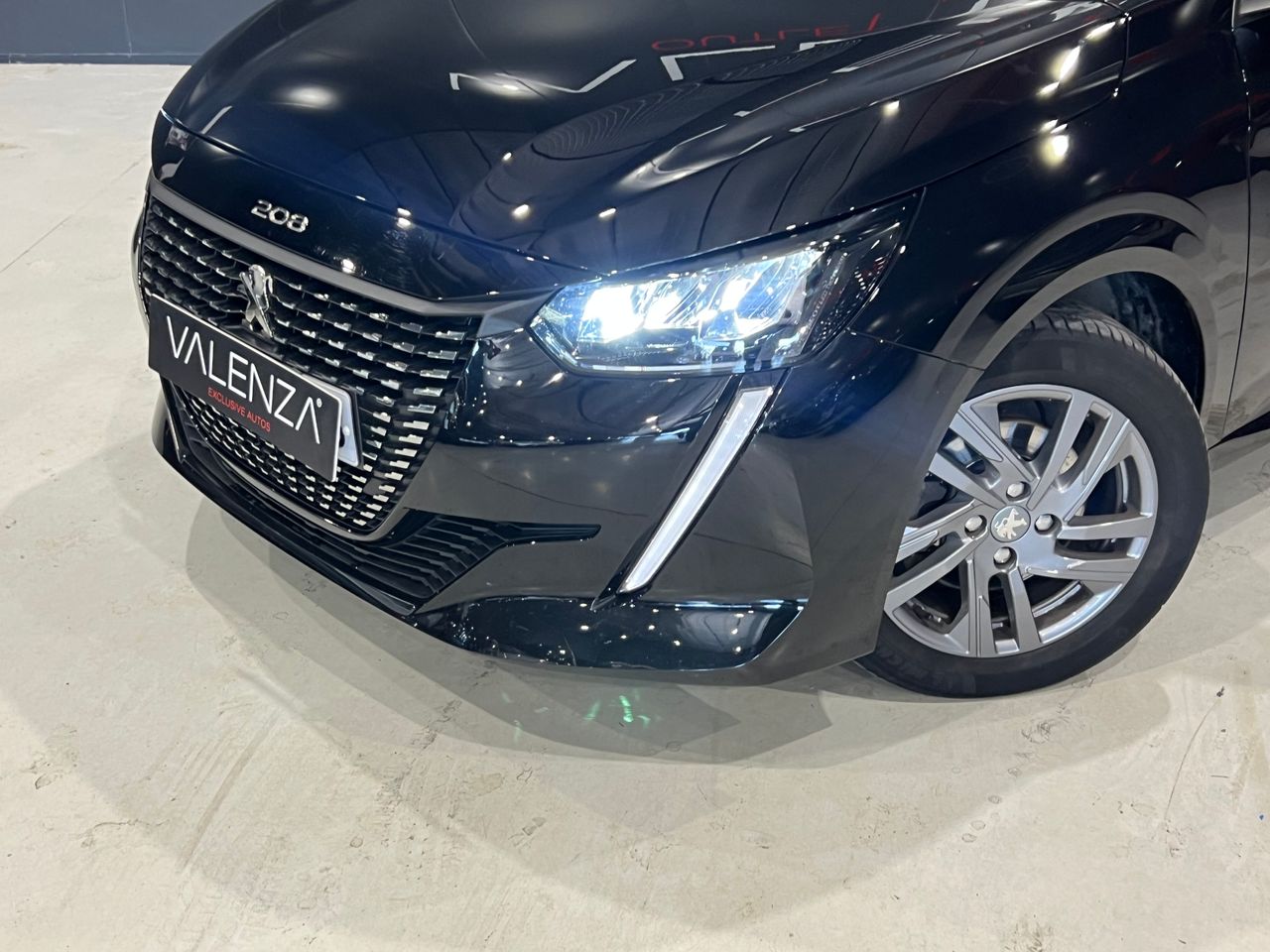 peugeot 208 2022 / foto grande (2)