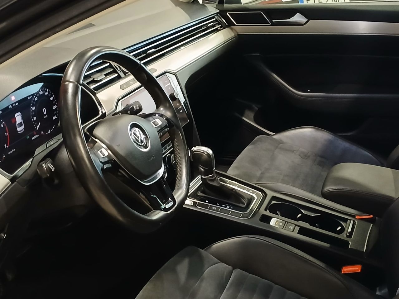 volkswagen passat 2019 / foto grande (3)