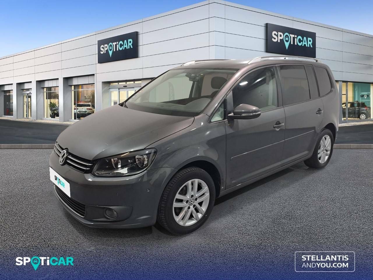 foto de volkswagen touran 2015 de segunda mano
