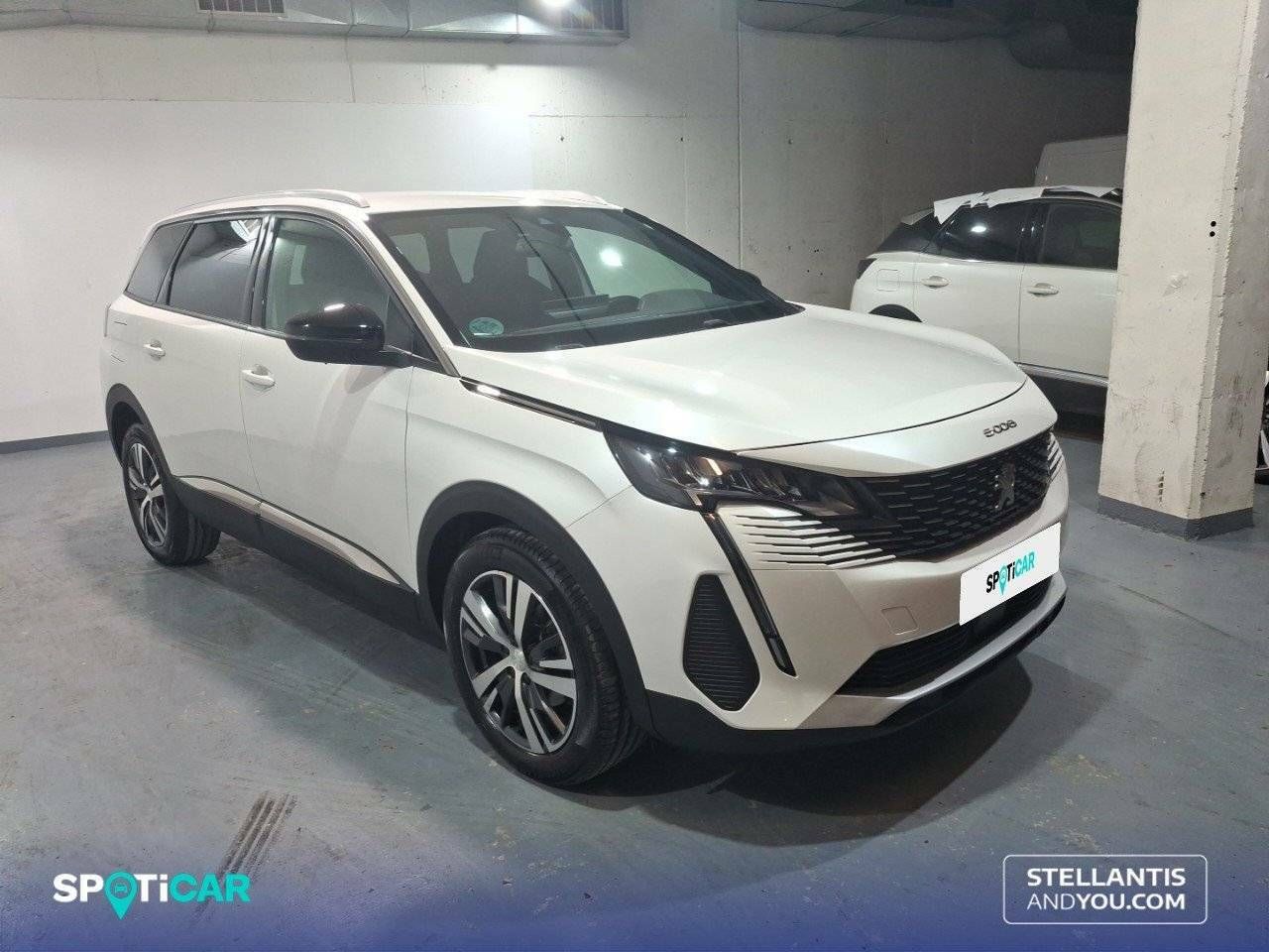 peugeot 5008 2024 / foto grande (3)