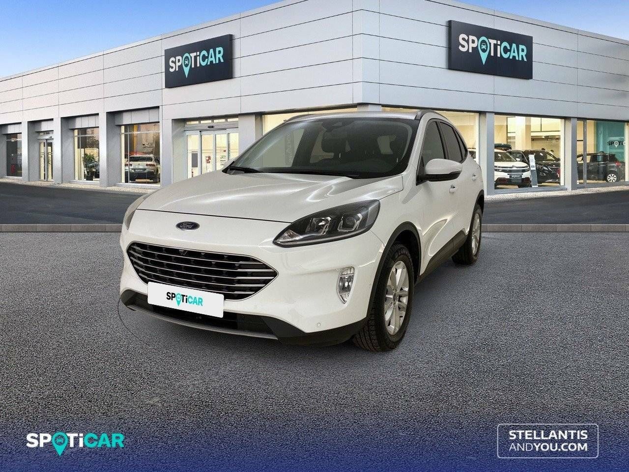 Plaza de aparcamiento en alquiler barcelona  en Barcelona - ford kuga 2023 /