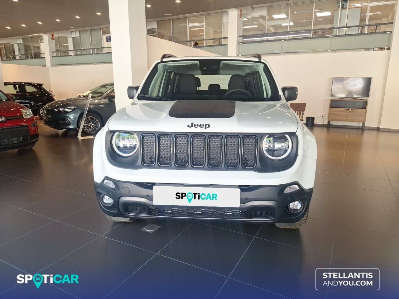 jeep renegade 2025 / foto grande (2)