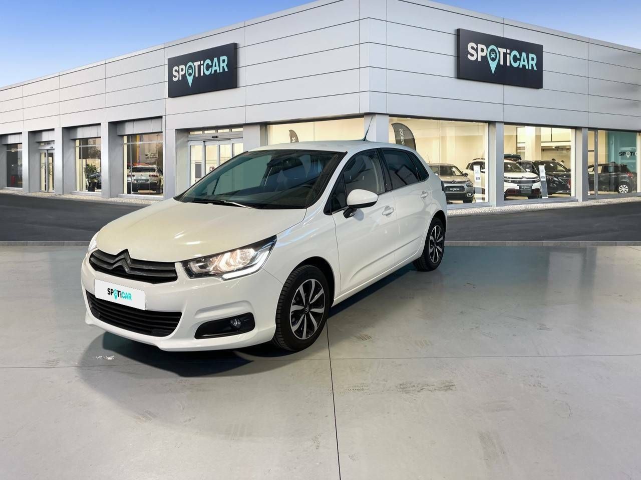 Citroën C4 ocasión segunda mano 2018 Gasolina por 14.990€ en Barcelona