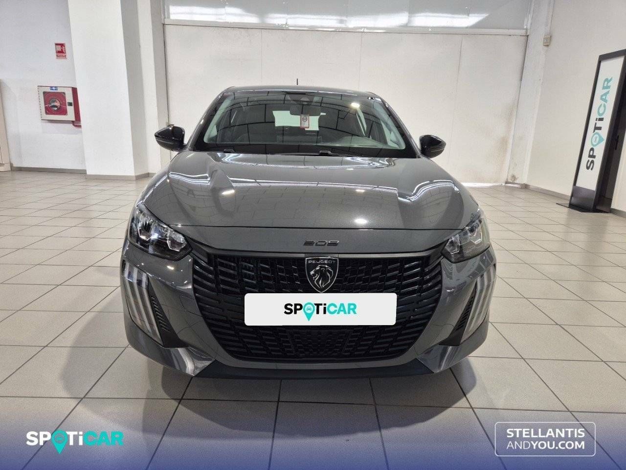 peugeot 208 2024 / foto grande (2)