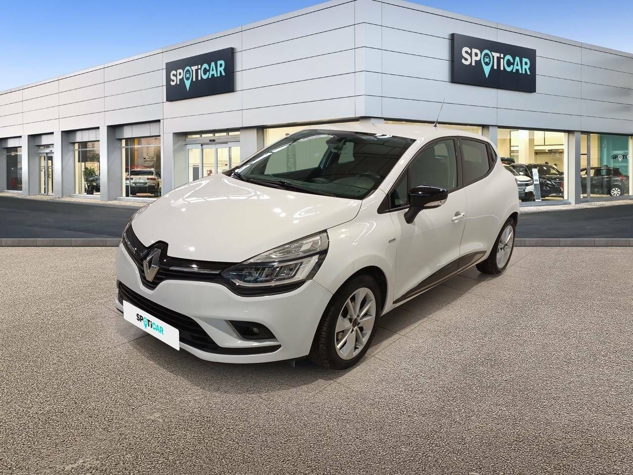 Renault Clio ocasión segunda mano 2017 Gasolina por 12.000€ en Baleares