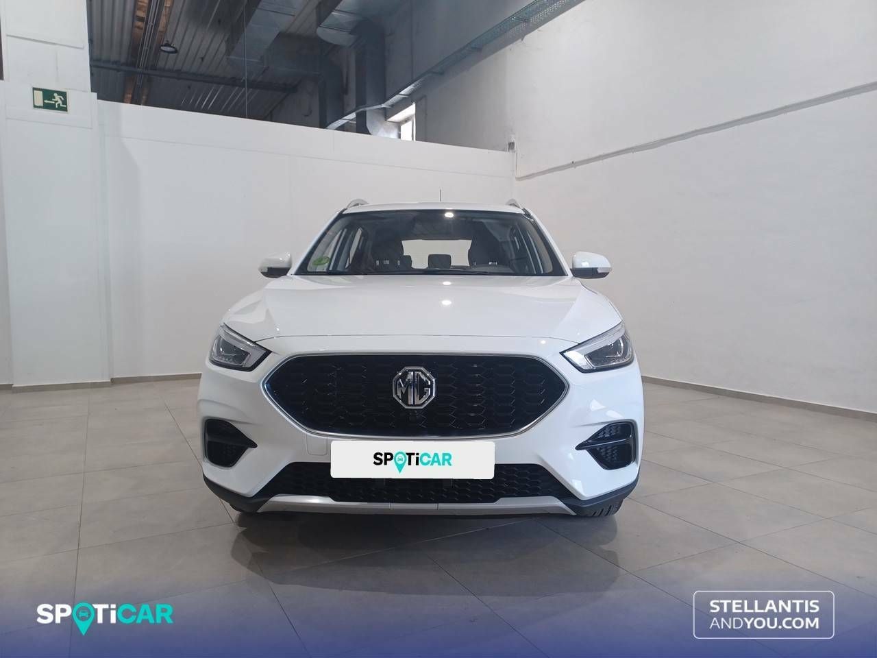 mg zs 2023 / foto grande (2)