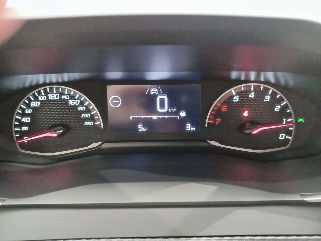 Foto Peugeot 208 18