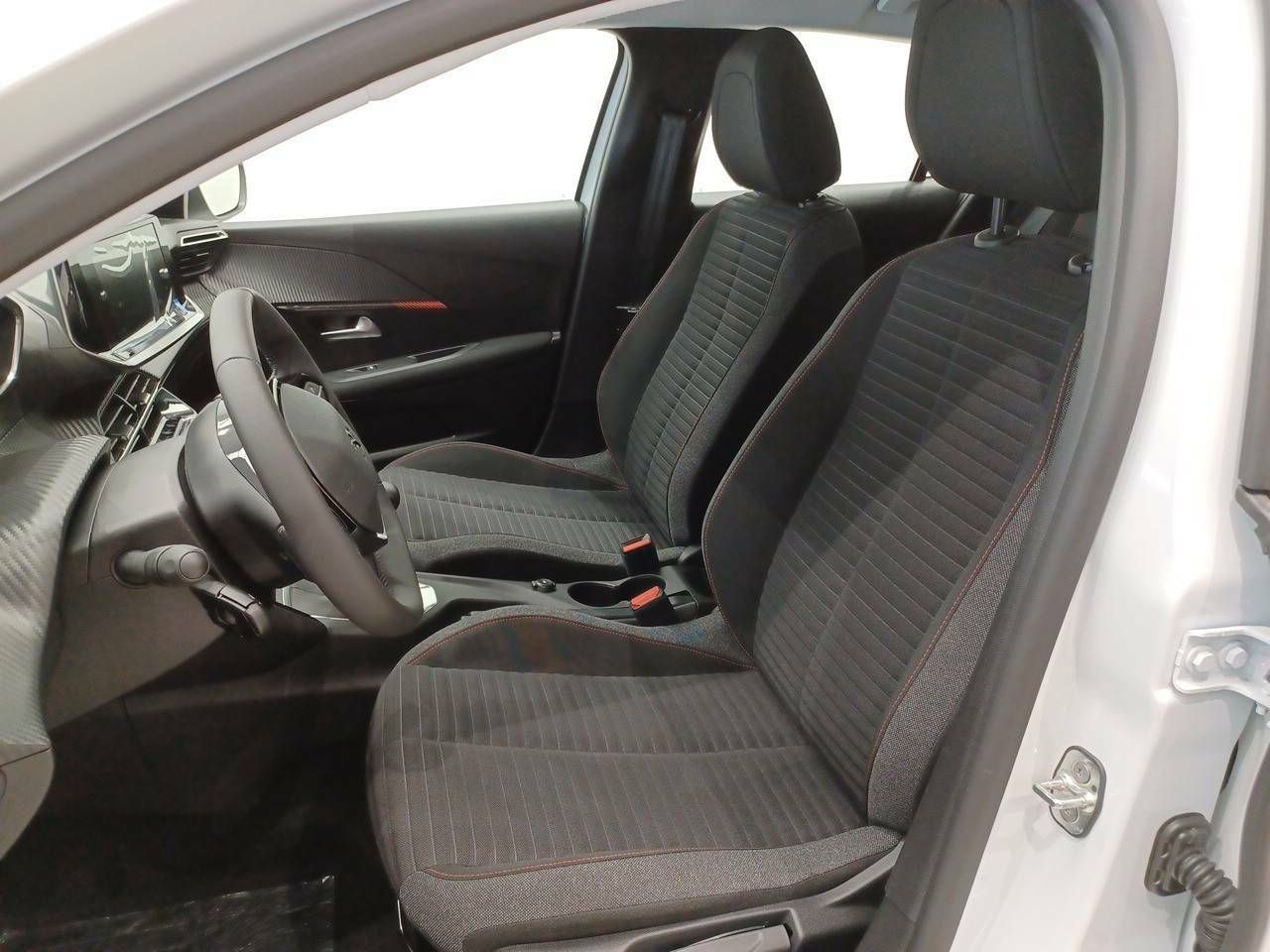 Foto Peugeot 208 9