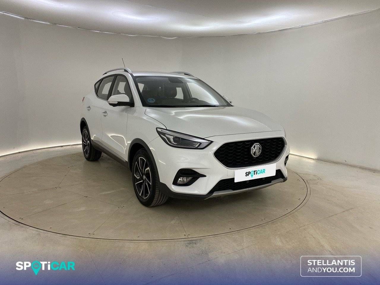 mg zs 2022 / foto grande (3)