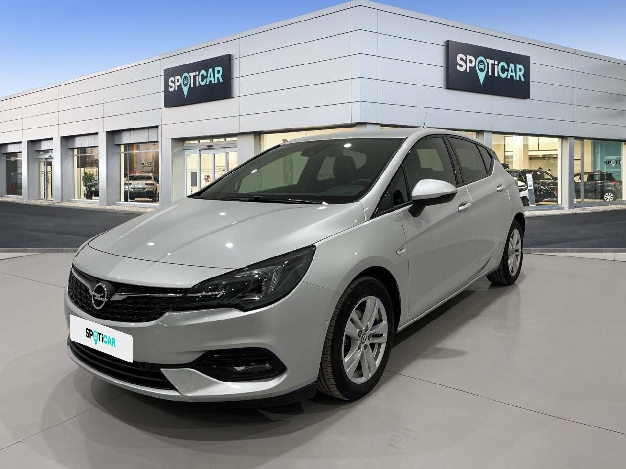 Opel Astra ocasión segunda mano 2020 Gasolina por 18.490€ en Almería
