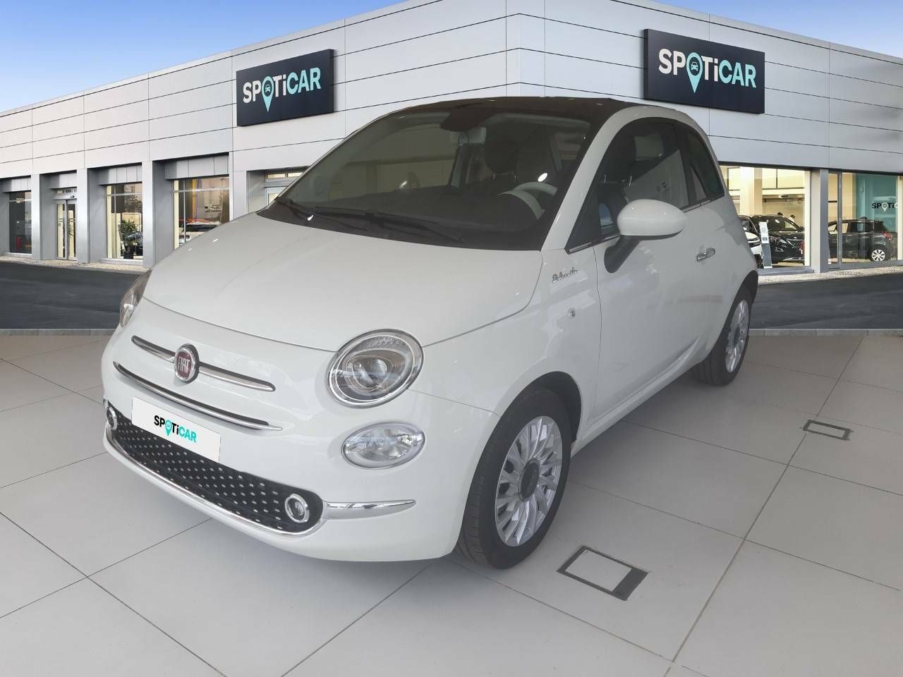 Fiat 500 ocasión segunda mano 2022 Gasolina por 17.350€ en Valencia